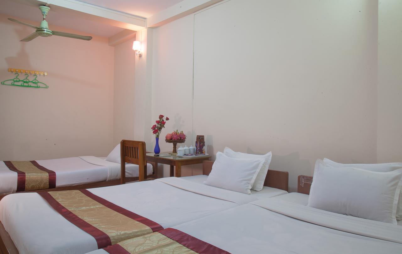 Mother Land Inn 2 Yangon Exterior photo