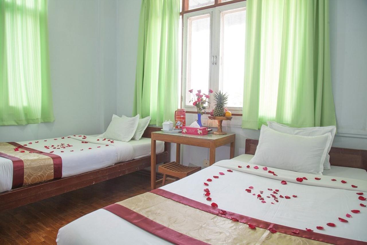Mother Land Inn 2 Yangon Exterior photo