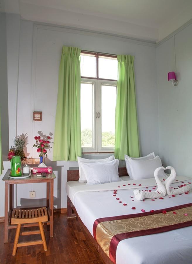 Mother Land Inn 2 Yangon Exterior photo
